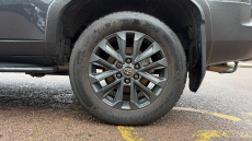 Toyota Land Cruiser 2.8 D-4D 204 Invincible 5dr Auto [7 Seat] Diesel Station Wagon